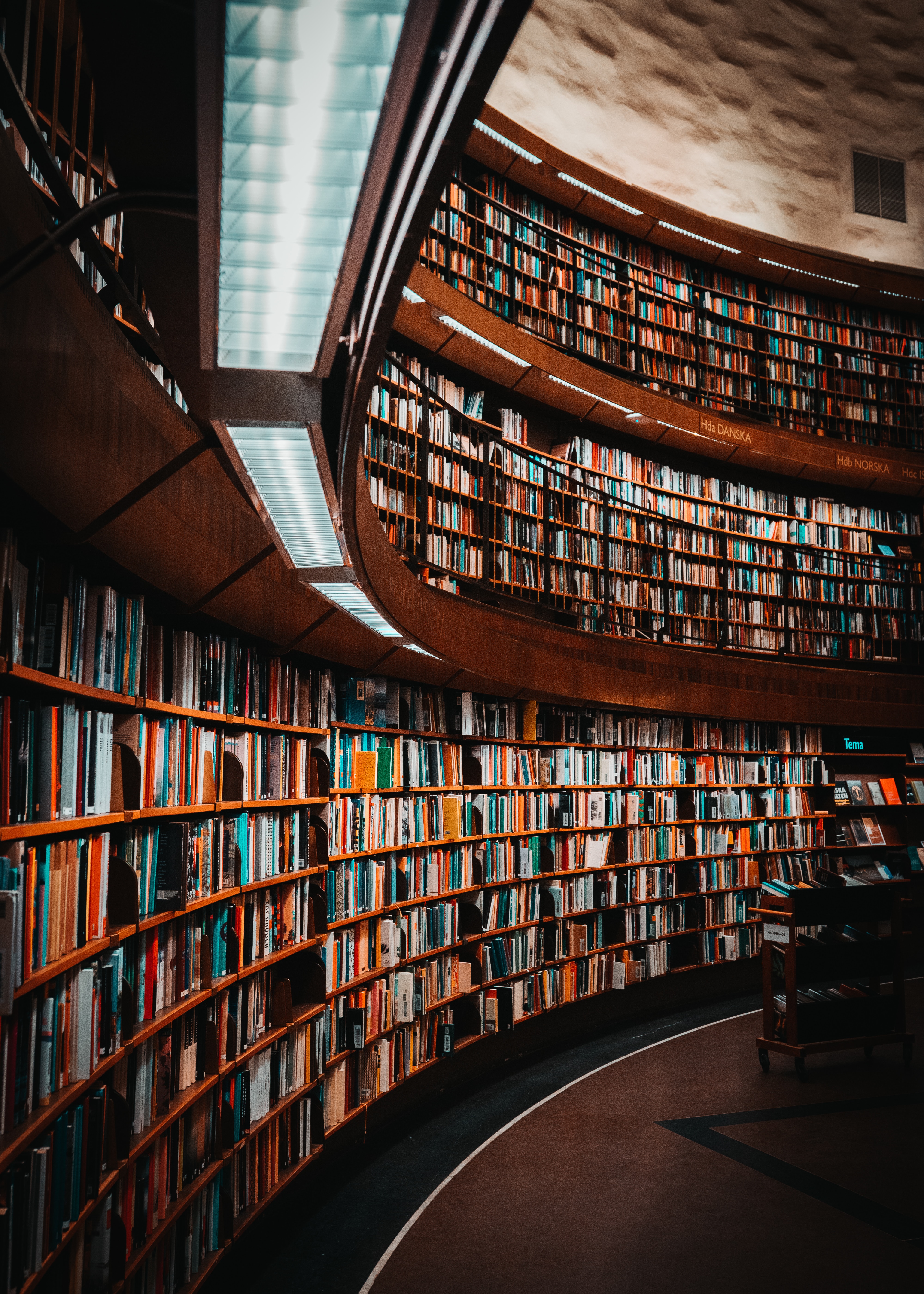 An image of a library, reprentative of Booko's vast list of books.